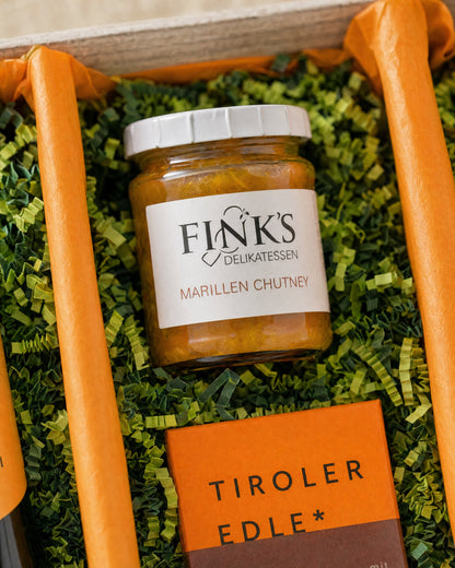 Fink's Delikatessen Marillen Chutney im Geschenkkorb Gourmet Geschenk Marillenzauber