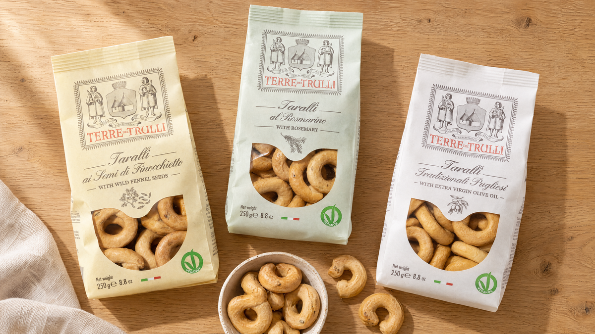 Terre dei Trulli: Taralli der Familie Casulli, gekocht und gebacken